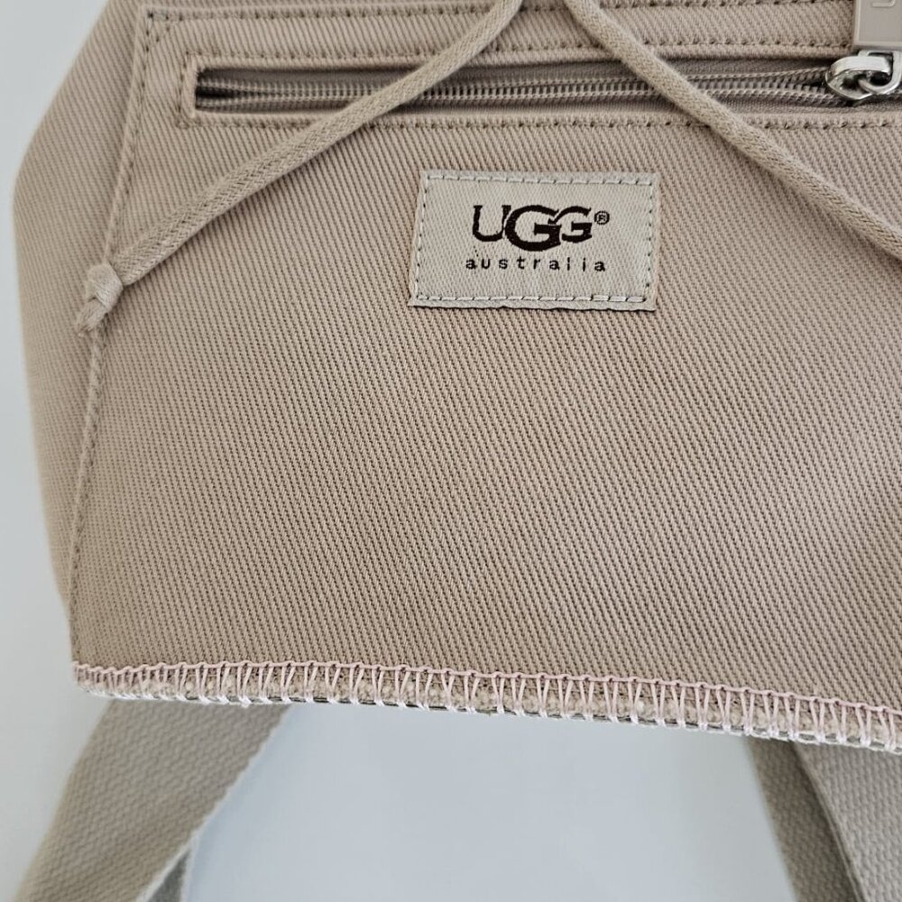 UGG BACKPACK NWOT! RARE. - Picture 12 of 13